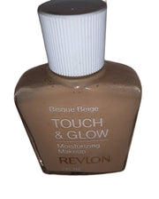 Revlon Touch & Glow Moisturizing Makeup Bisque Beige  2 oz Full-Size