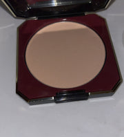 Revlon Touch & Glow Translucent Pressed Powder Translucent # 1.Full Sz