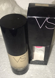 Victoria's Secret Soft Focus Liquid Foundation SPF 20-Light 10. Discontinued