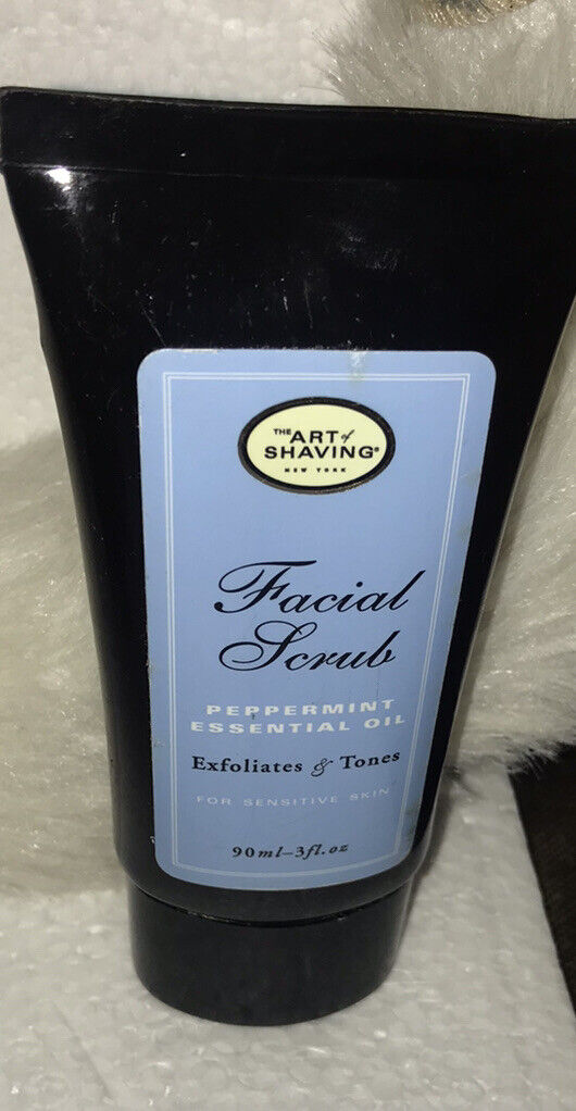 NEW The Art Of Shaving Facial Scrub - Peppermint Essential Oil (For Sensitive