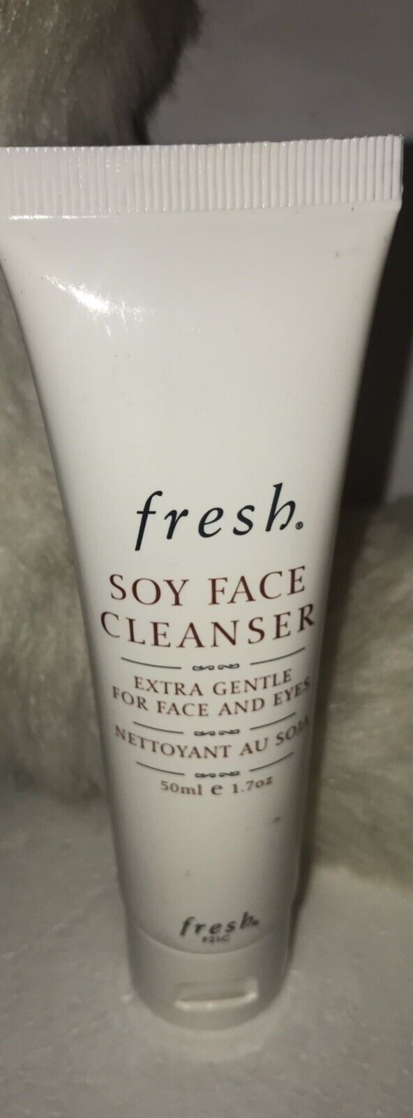 Fresh Soy Face Cleanser 1.6oz 50ml For All Skin Types Gentle Cleanser