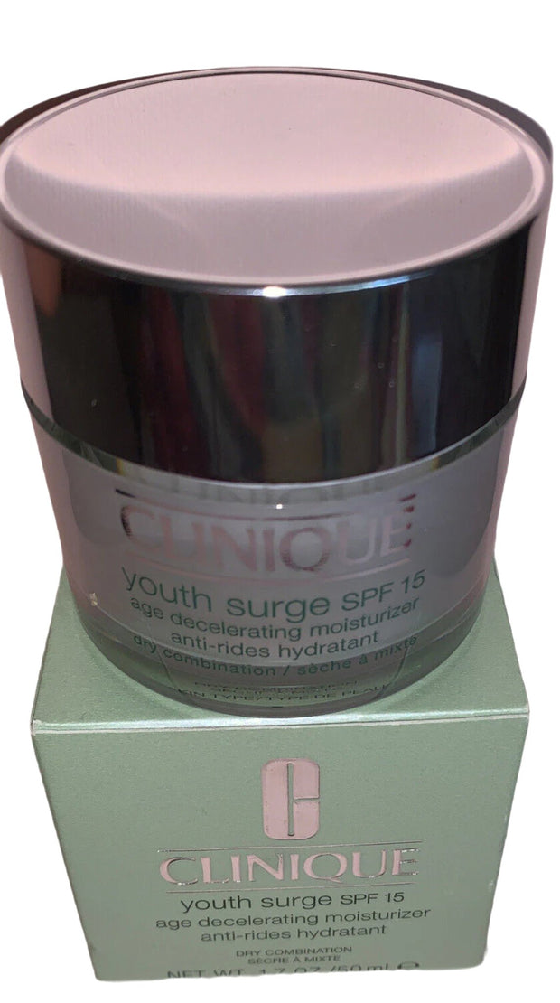 Clinique Youth Surge Age Decelerating Moisturizer SPF 15