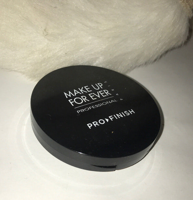 MAKE UP FOR EVER PRO FINISH MULTI-USE POWDER FOUNDATION 130 Pink Sand Boxless